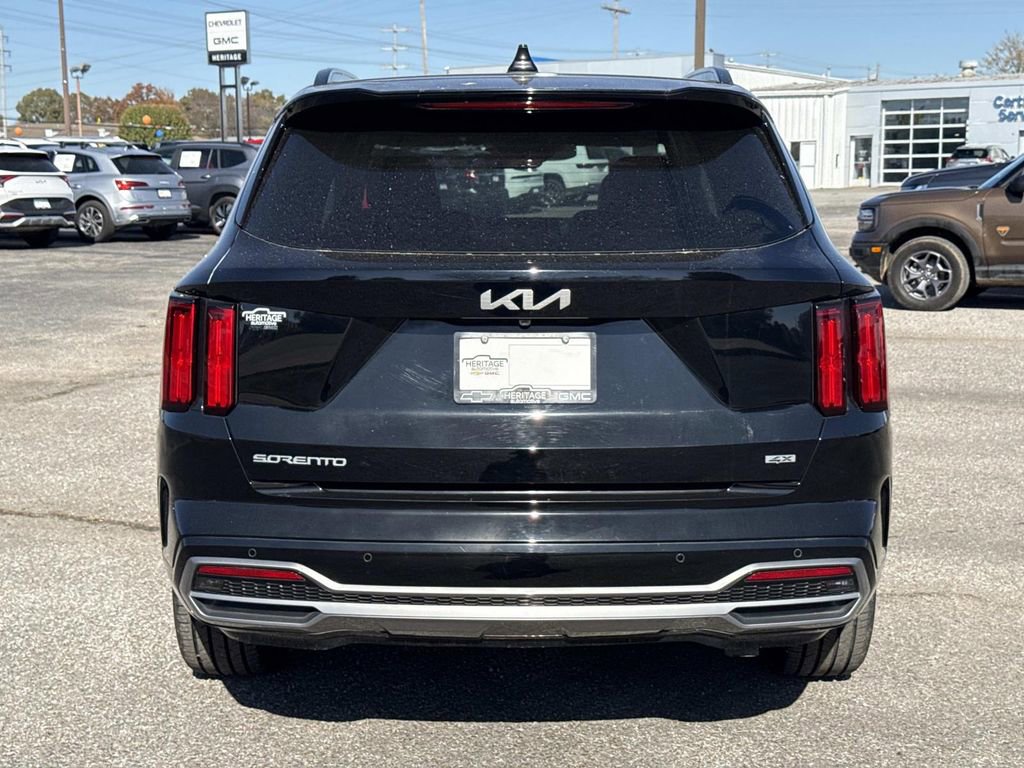 Used 2023 Kia Sorento SX image 6