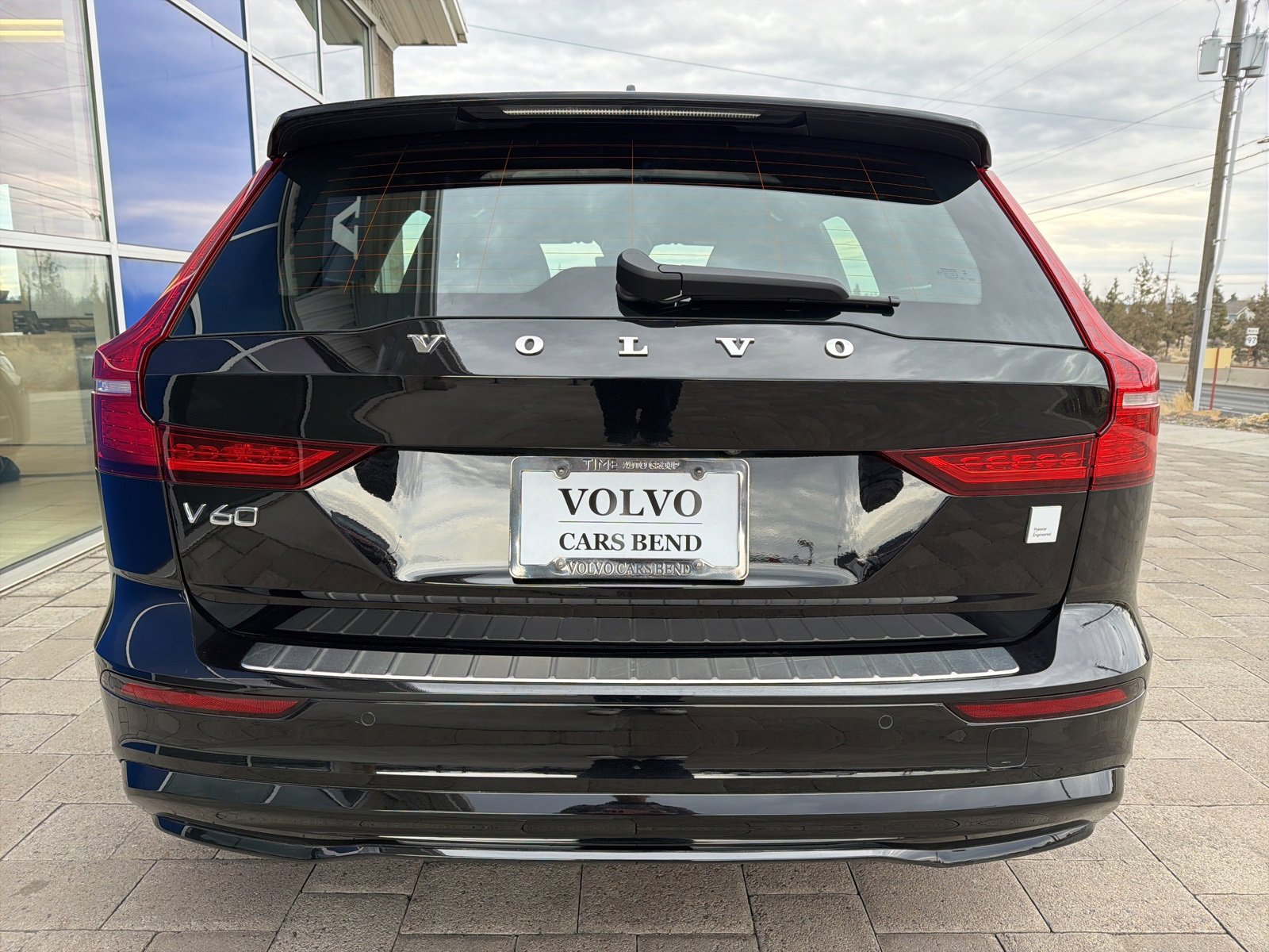 Used 2024 Volvo V60 T8 Polestar w/ Protection Package image 4