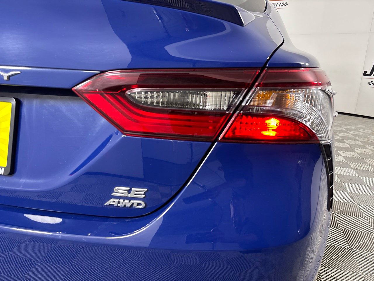 Used 2023 Toyota Camry SE w/ Cold Weather Package AWD/4WD image 36