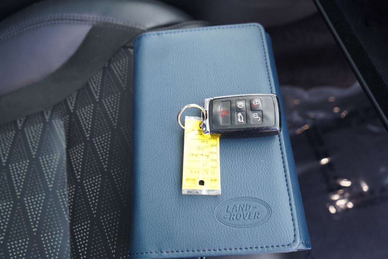 Used 2019 Land Rover Range Rover Sport SVR image 94