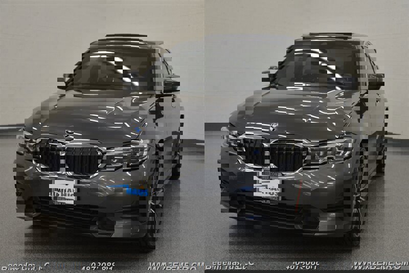 Used 2020 BMW 330i Sedan w/ Convenience Package image 1