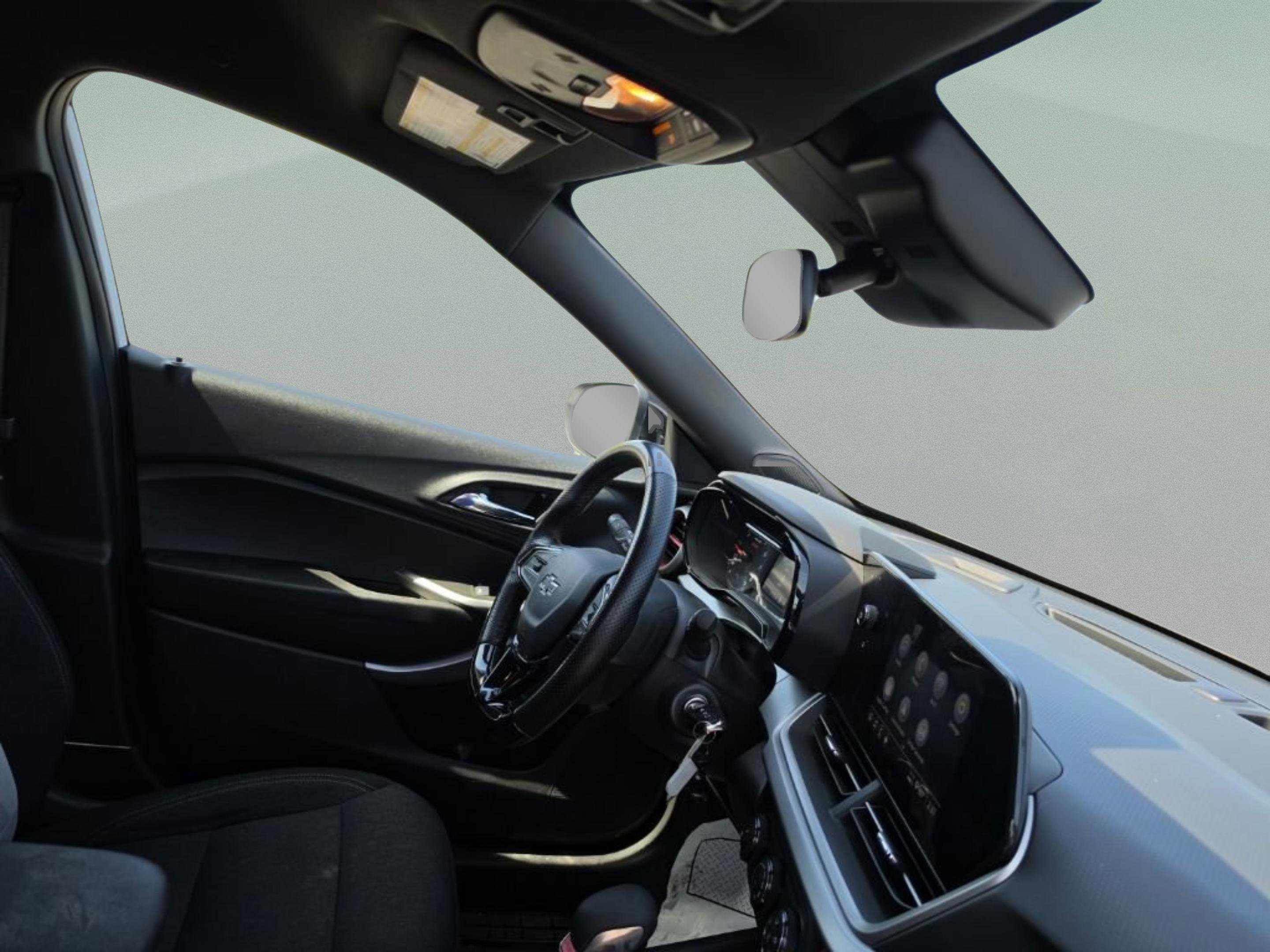 Used 2024 Chevrolet Trax RS w/ Driver Confidence Package FWD image 29