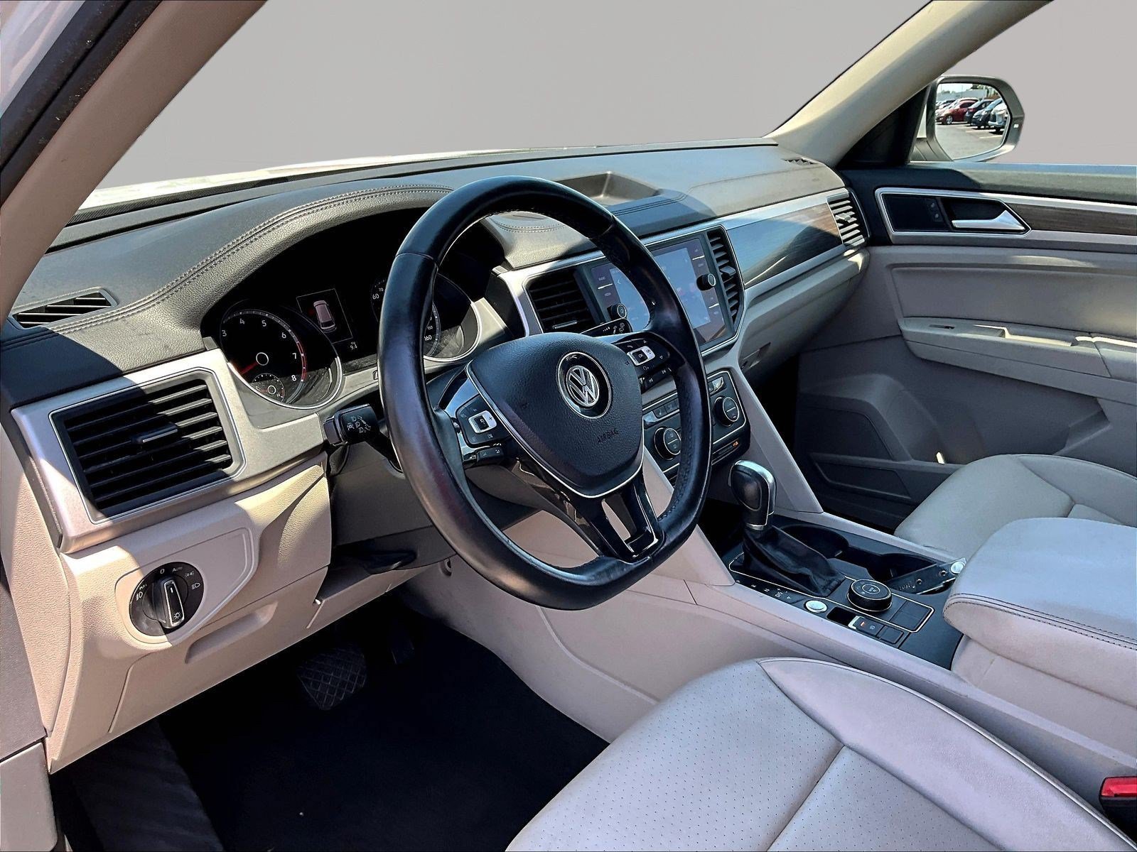 Used 2018 Volkswagen Atlas SE AWD/4WD image 17