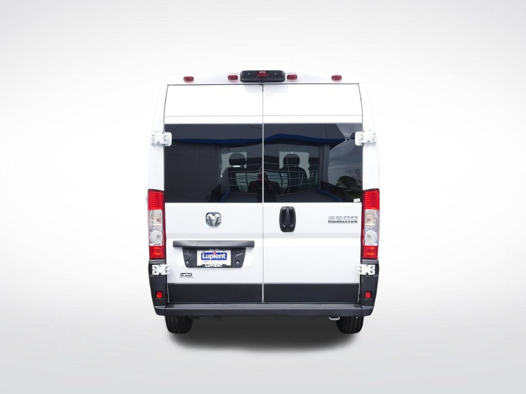 Used 2025 RAM ProMaster 2500 FWD image 4