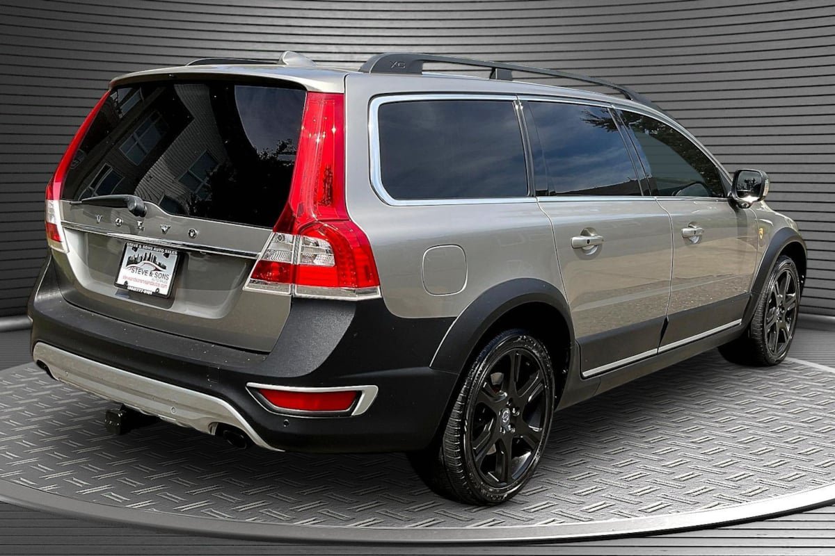 Used 2015 Volvo XC70 T6 Platinum AWD/4WD image 6