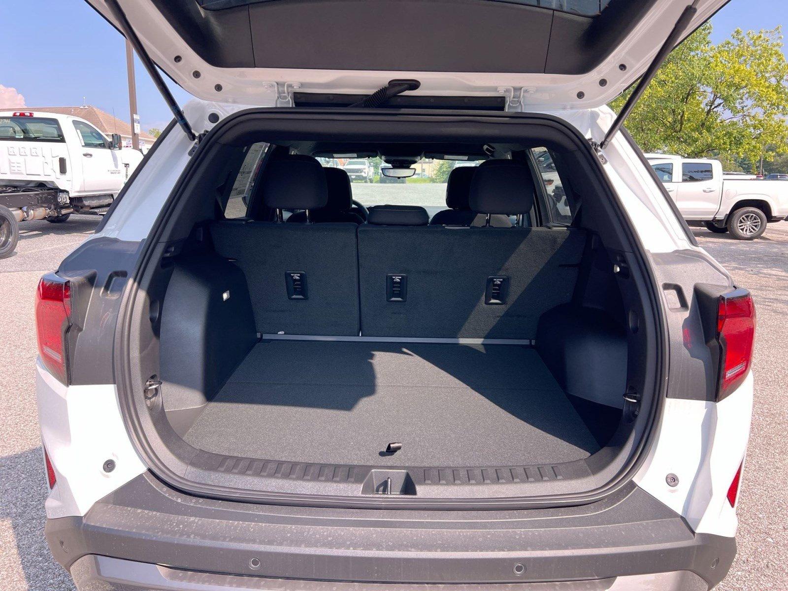 New 2026 GMC Terrain Elevation w/ Technology Package II image 19