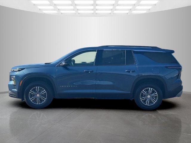 Used 2025 Chevrolet Traverse LT w/ LPO, Floor Liner Package AWD/4WD image 4