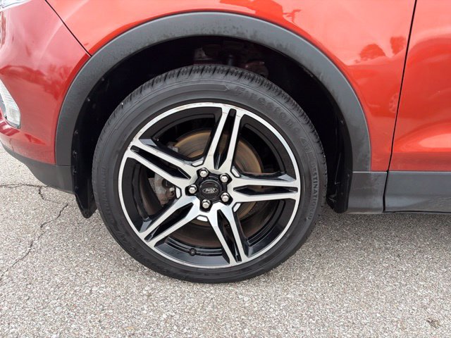 Used 2019 Ford Escape SEL AWD/4WD image 35
