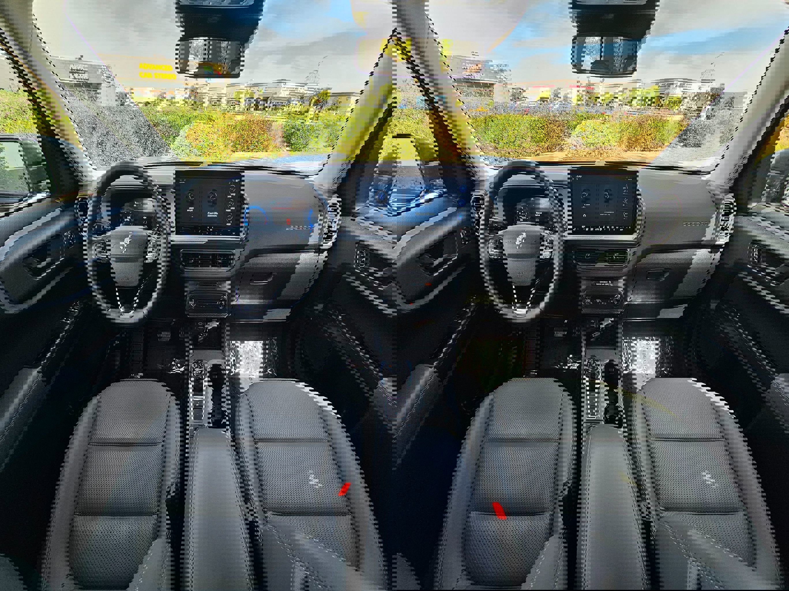 Used 2025 Ford Bronco Sport Badlands image 19