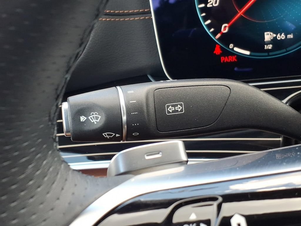 Used 2023 Mercedes-Benz E 450 Cabriolet image 36