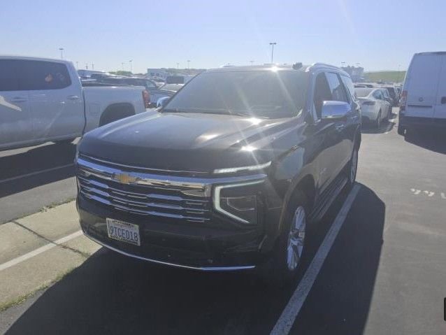 Used 2025 Chevrolet Tahoe Premier image 3