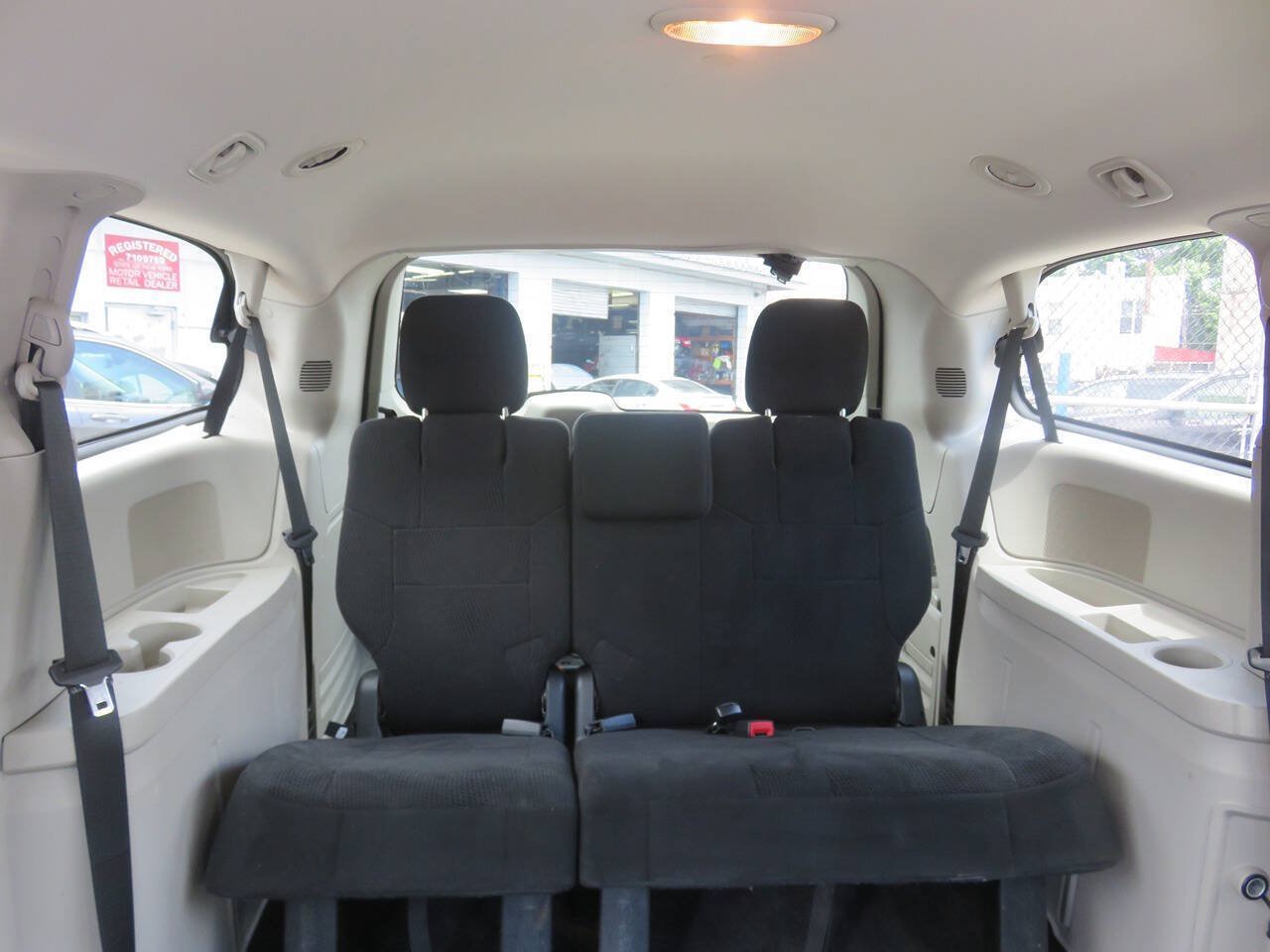 Used 2014 Dodge Grand Caravan SE w/ Quick Order Package 29E SE FWD image 20