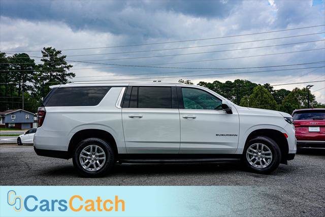 Used 2021 Chevrolet Suburban LT image 2