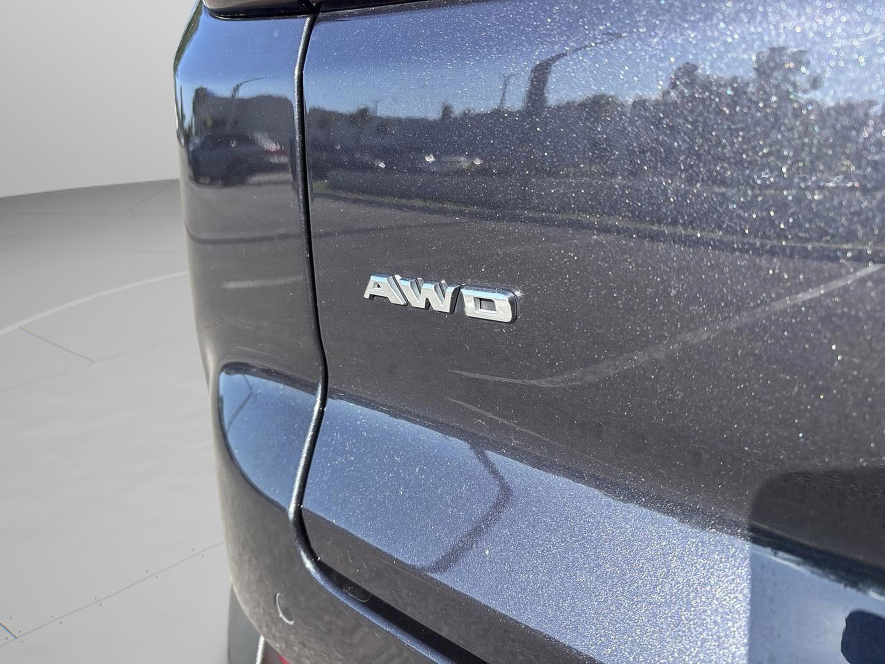 Used 2022 Cadillac XT4 Luxury AWD/4WD image 30