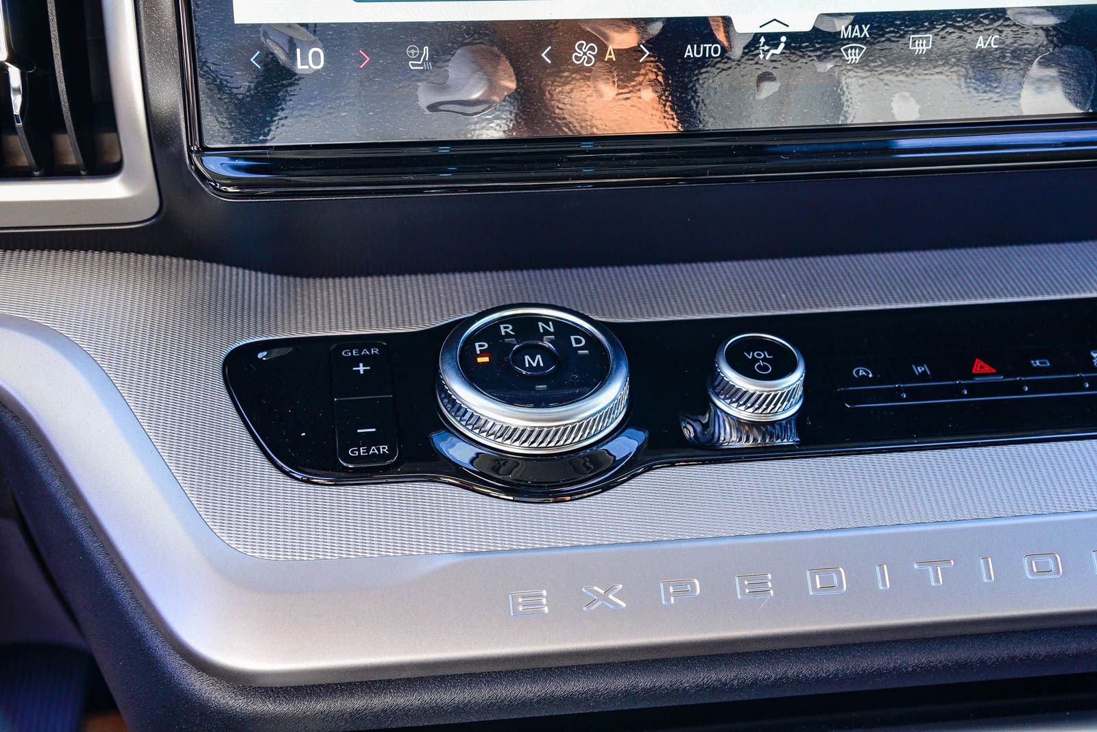 New 2025 Ford Expedition Max Active image 23