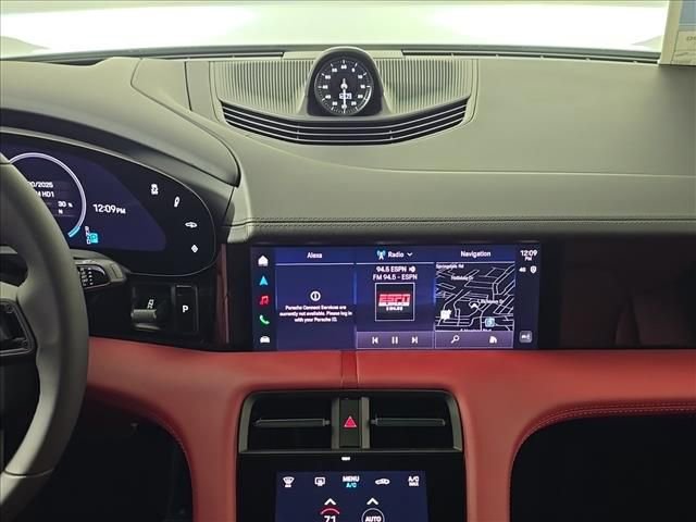 Used 2026 Porsche Taycan GTS image 19