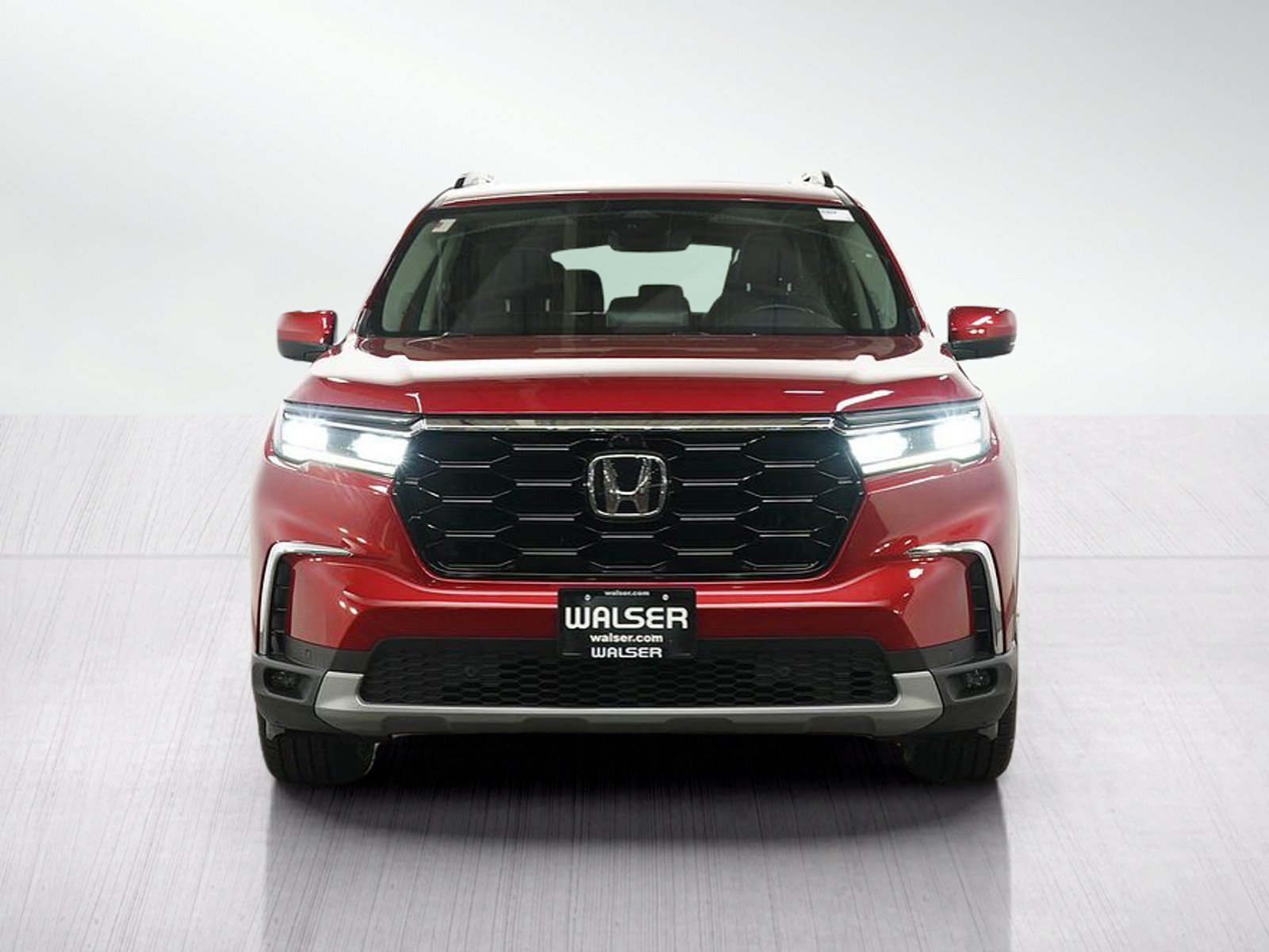 Used 2023 Honda Pilot Touring image 8