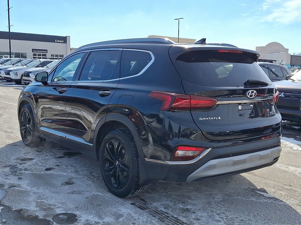 Used 2019 Hyundai Santa Fe AWD image 4