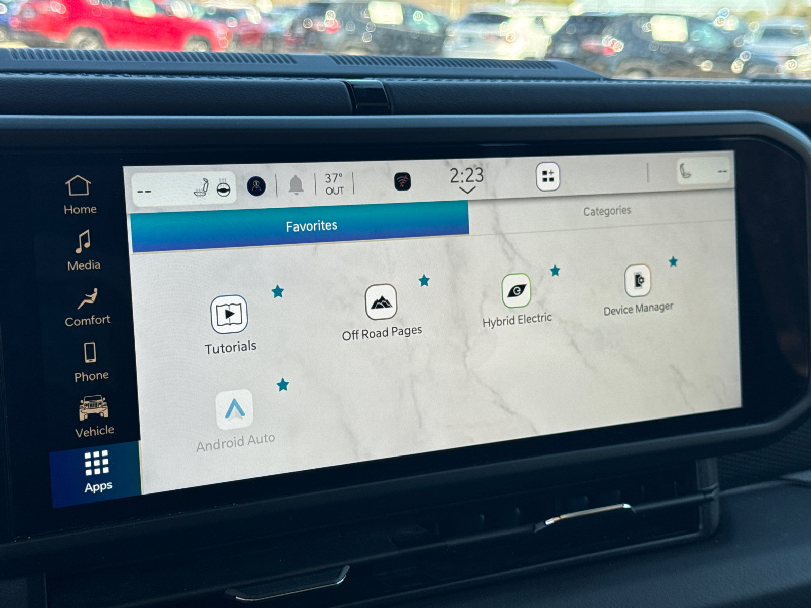 Used 2025 Jeep Wrangler Unlimited Rubicon 4xe w/ Convenience Group AWD/4WD image 26