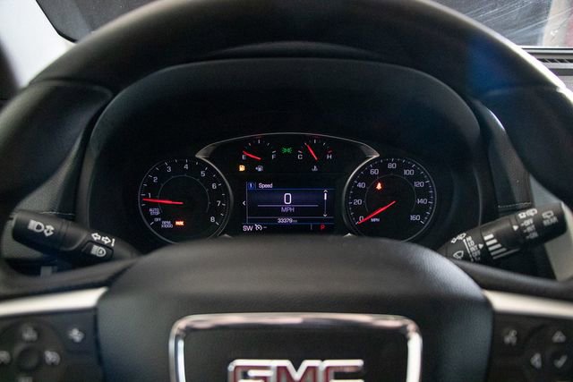 Used 2024 GMC Terrain SLE w/ Elevation Edition image 28