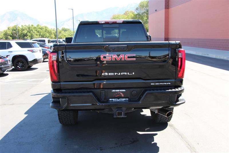 Used 2024 GMC Sierra 2500 Denali w/ Denali Reserve Package AWD/4WD image 7