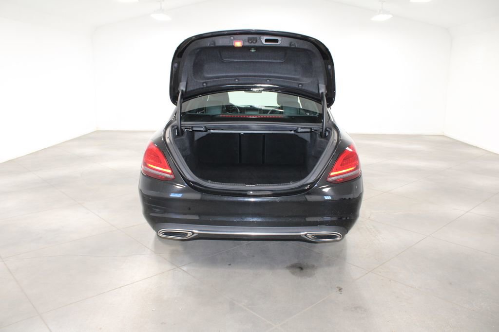 Used 2019 Mercedes-Benz C 300 Sedan image 14