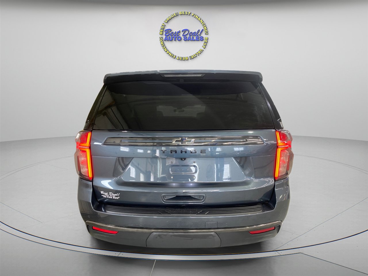 Used 2021 Chevrolet Tahoe Z71 w/ Rear Media and Nav Package image 6