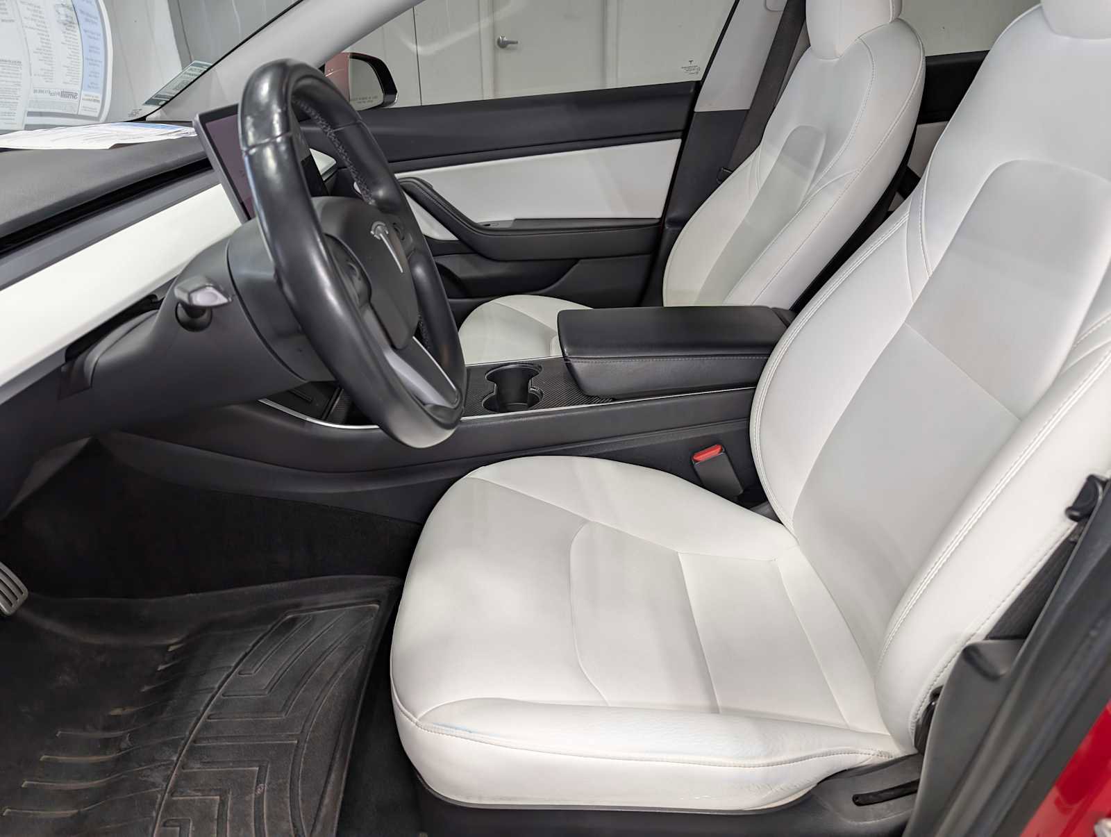 Used 2018 Tesla Model 3 Long Range image 4