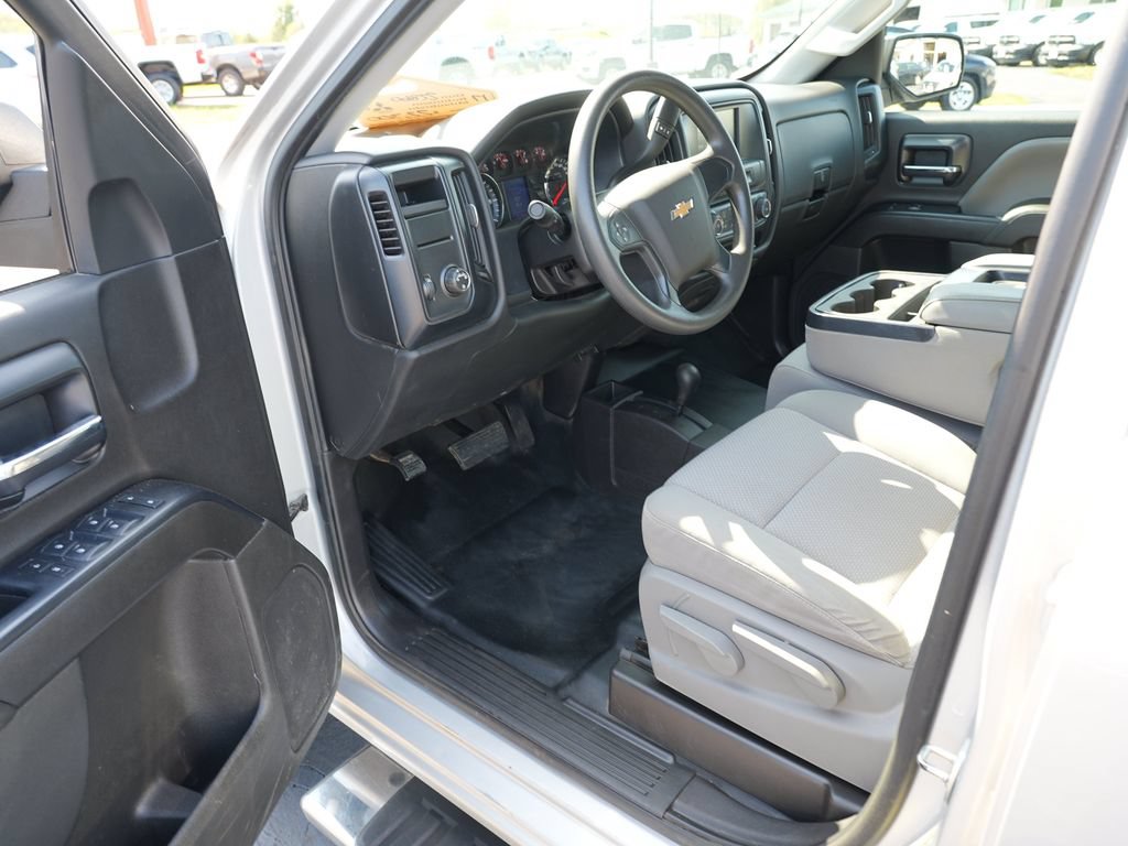 Used 2017 Chevrolet Silverado 1500 W/T w/ Trailering Package AWD/4WD image 13