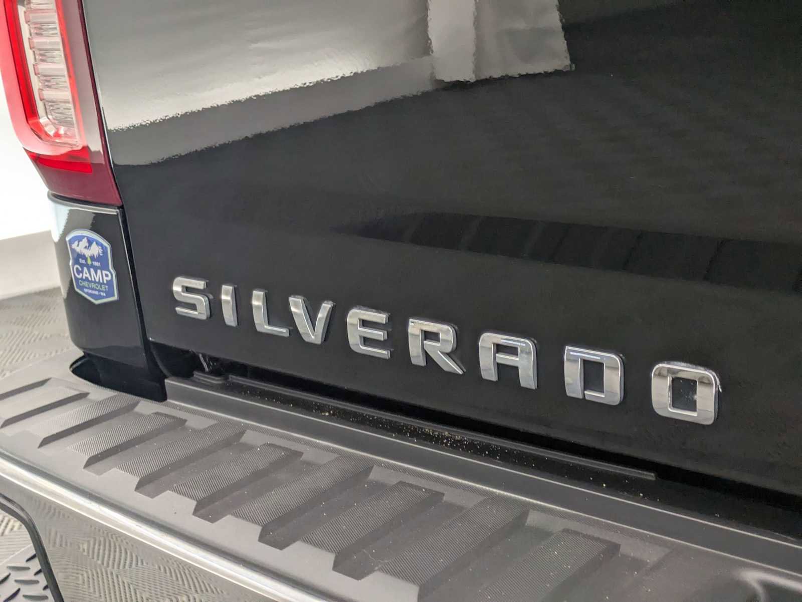 Used 2018 Chevrolet Silverado 1500 LTZ AWD/4WD image 13