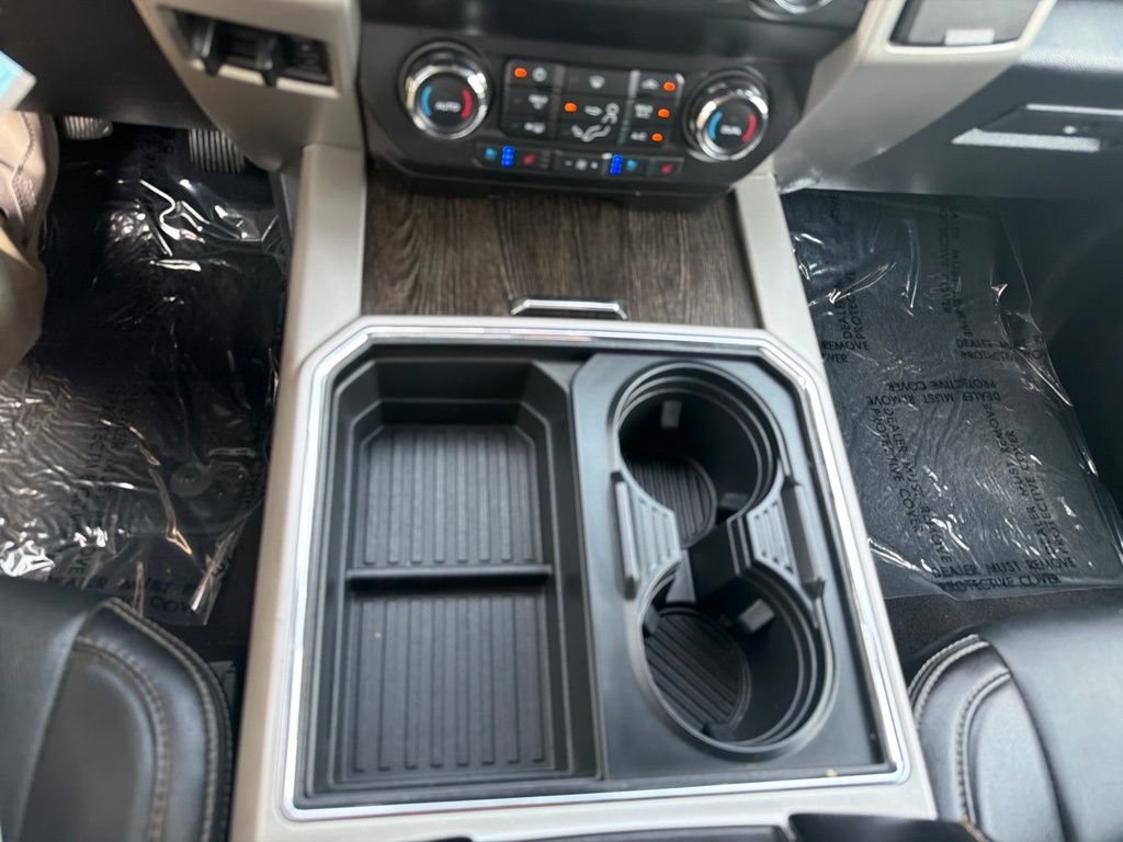 Used 2021 Ford F250 Lariat w/ Lariat Value Package AWD/4WD image 6