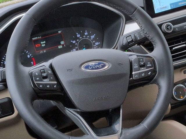 Used 2022 Ford Escape SEL image 29