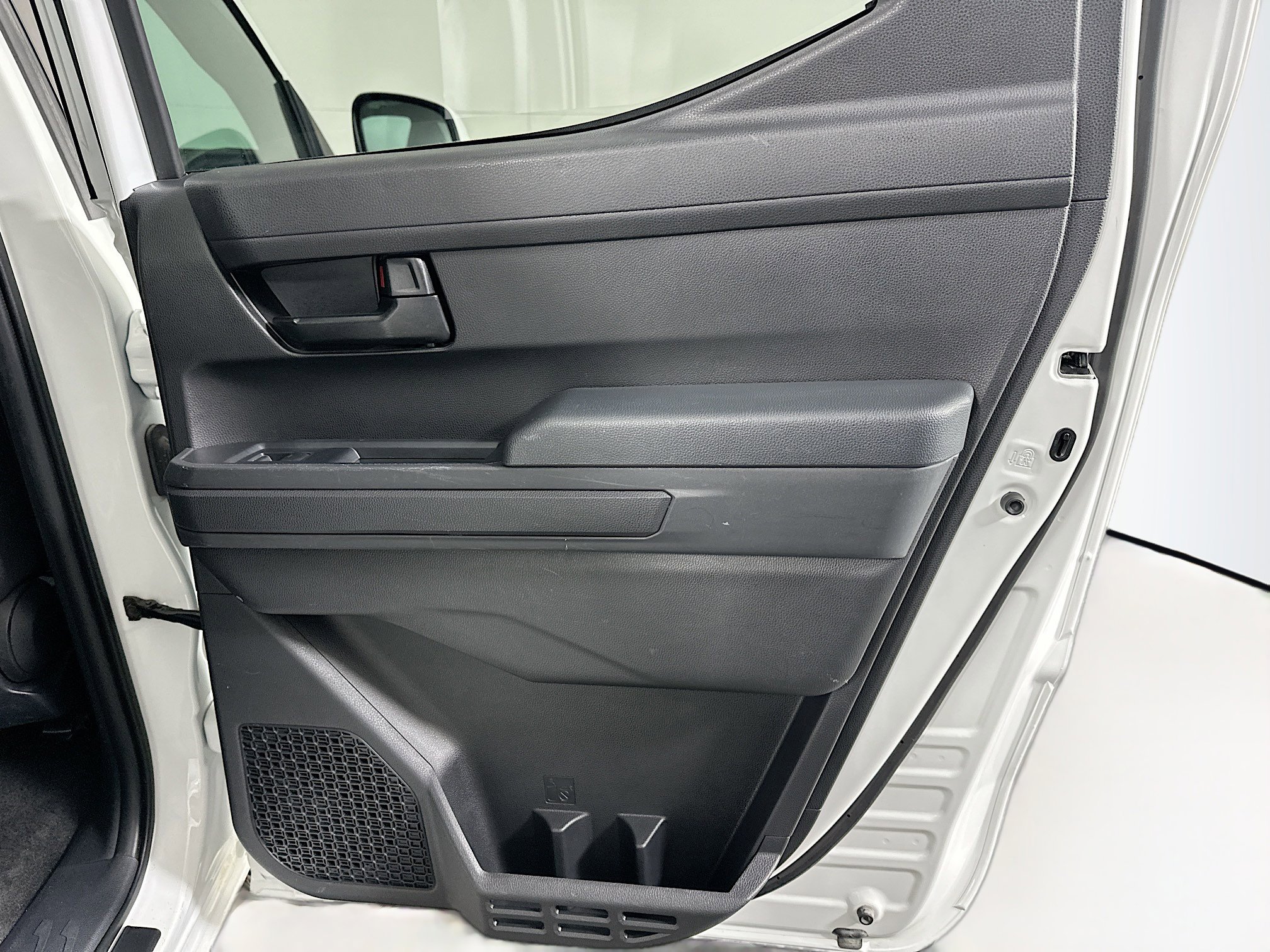 Used 2024 Toyota Tacoma SR5 image 30