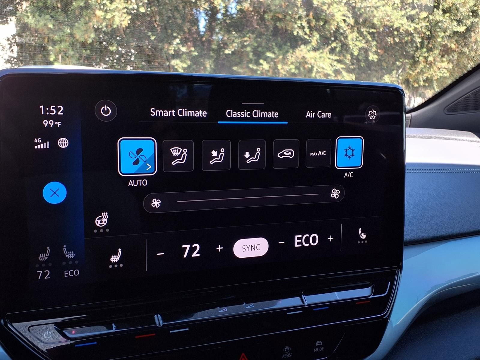 Used 2023 Volkswagen ID.4 Pro S image 10