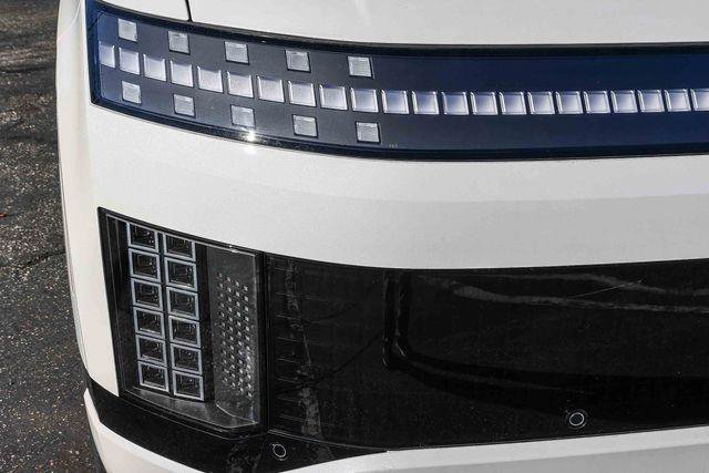 New 2026 Hyundai Ioniq 9 Calligraphy AWD/4WD image 10