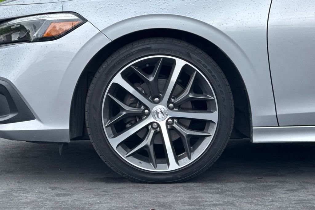 Used 2022 Honda Civic Touring image 25