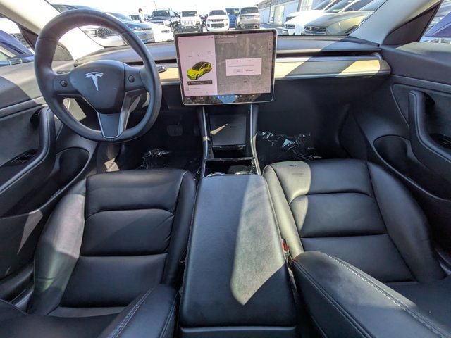 Used 2020 Tesla Model 3 Standard Range Plus image 13