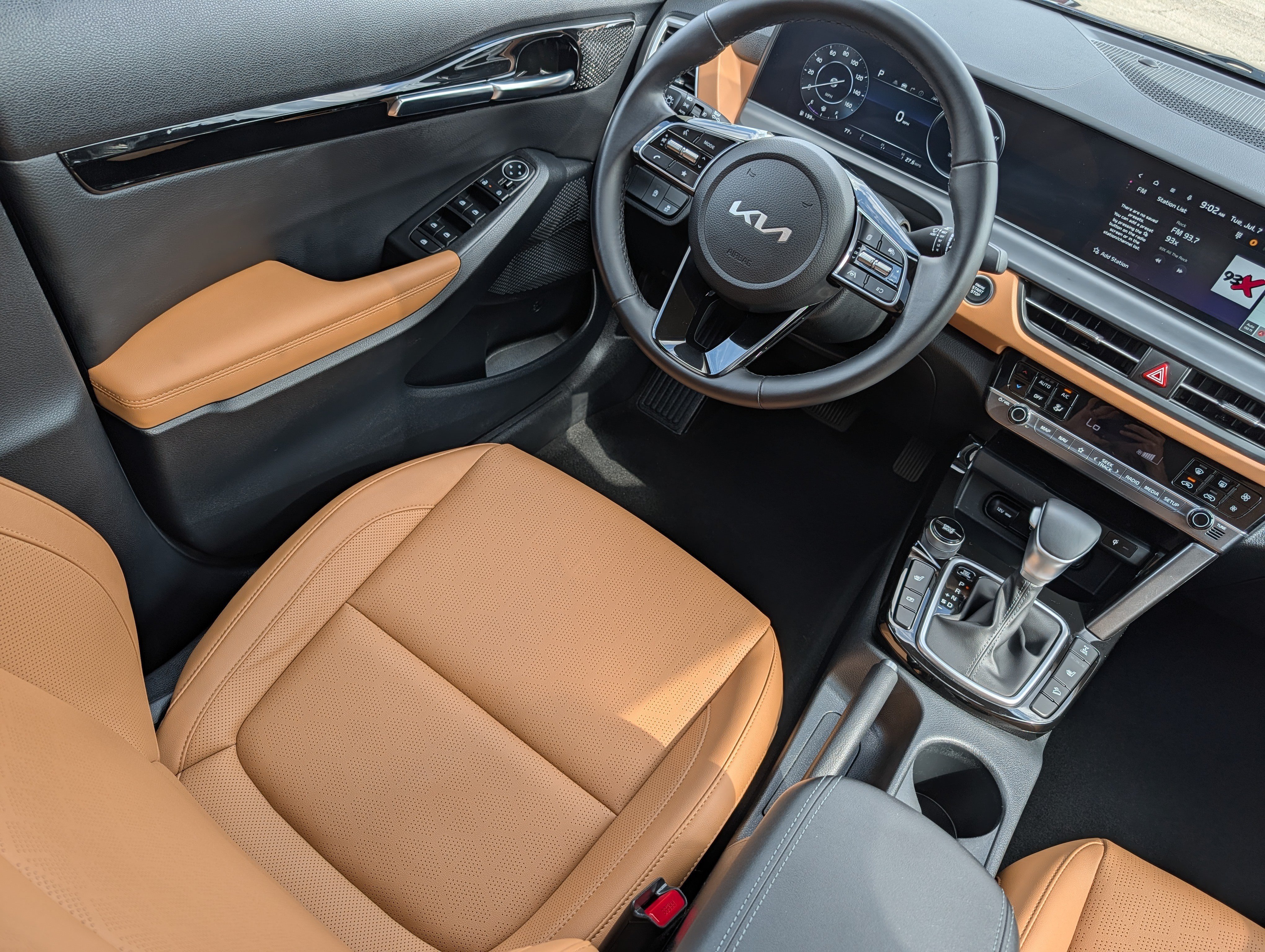 Certified 2024 Kia Seltos EX AWD/4WD image 9