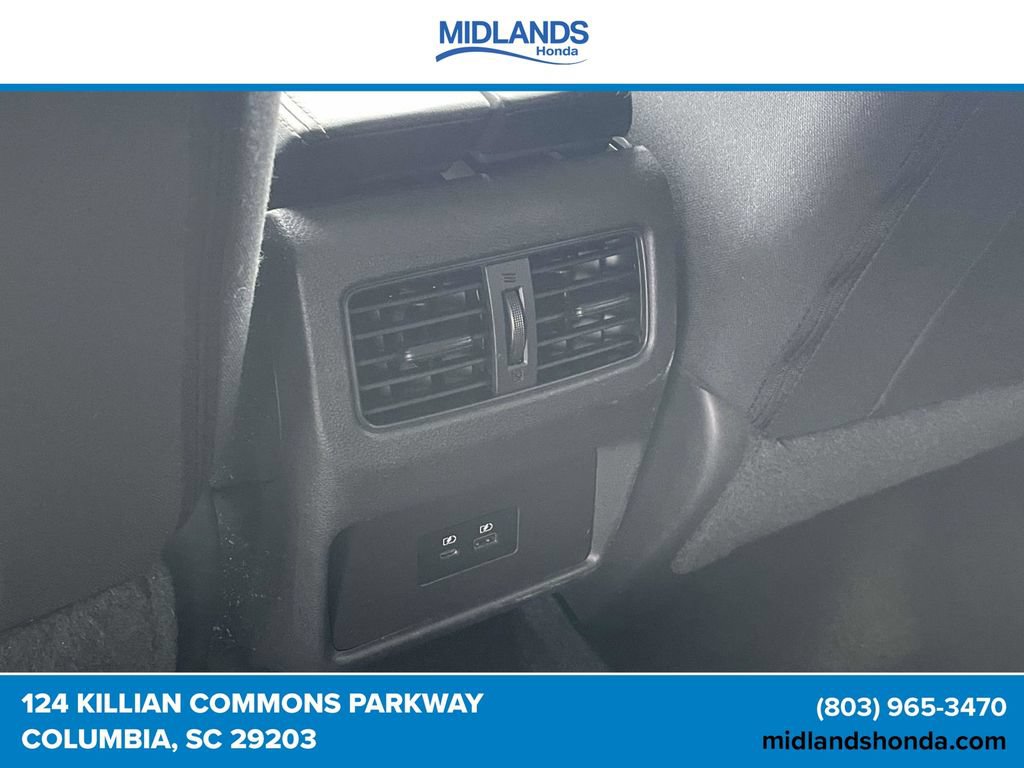 Used 2023 Nissan Rogue SV AWD/4WD image 11
