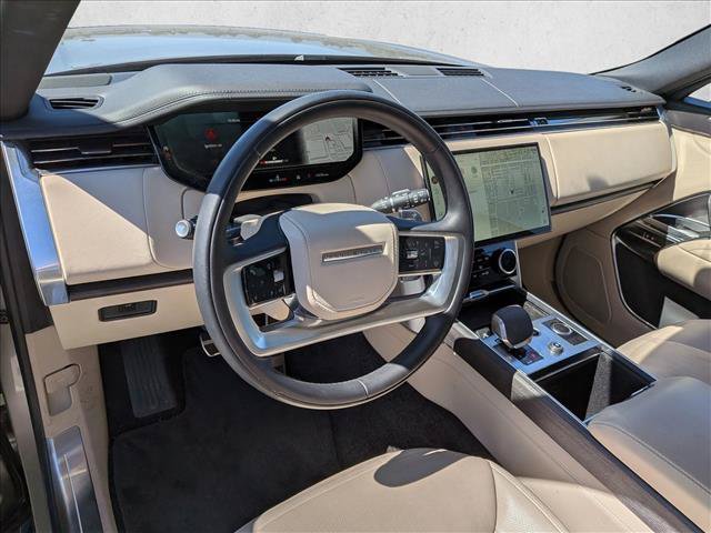 Used 2023 Land Rover Range Rover SE AWD/4WD image 9
