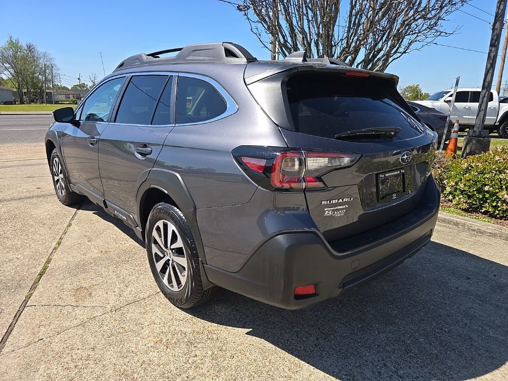 Certified 2025 Subaru Outback Premium image 7