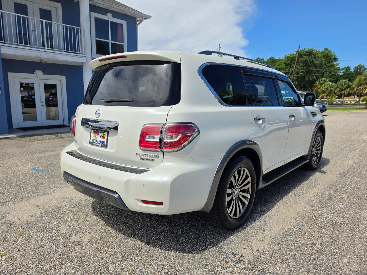 Used 2018 Nissan Armada Platinum RWD image 5