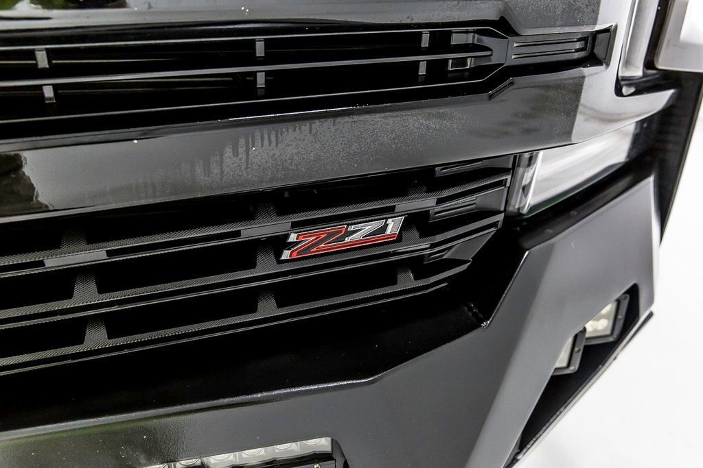 Used 2019 Chevrolet Silverado 1500 LT Trail Boss w/ Convenience Package AWD/4WD image 11
