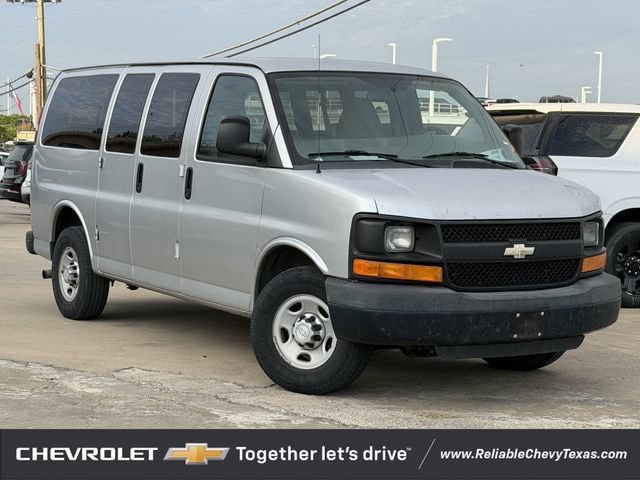 Used 2015 Chevrolet Express 2500 LS RWD video 1