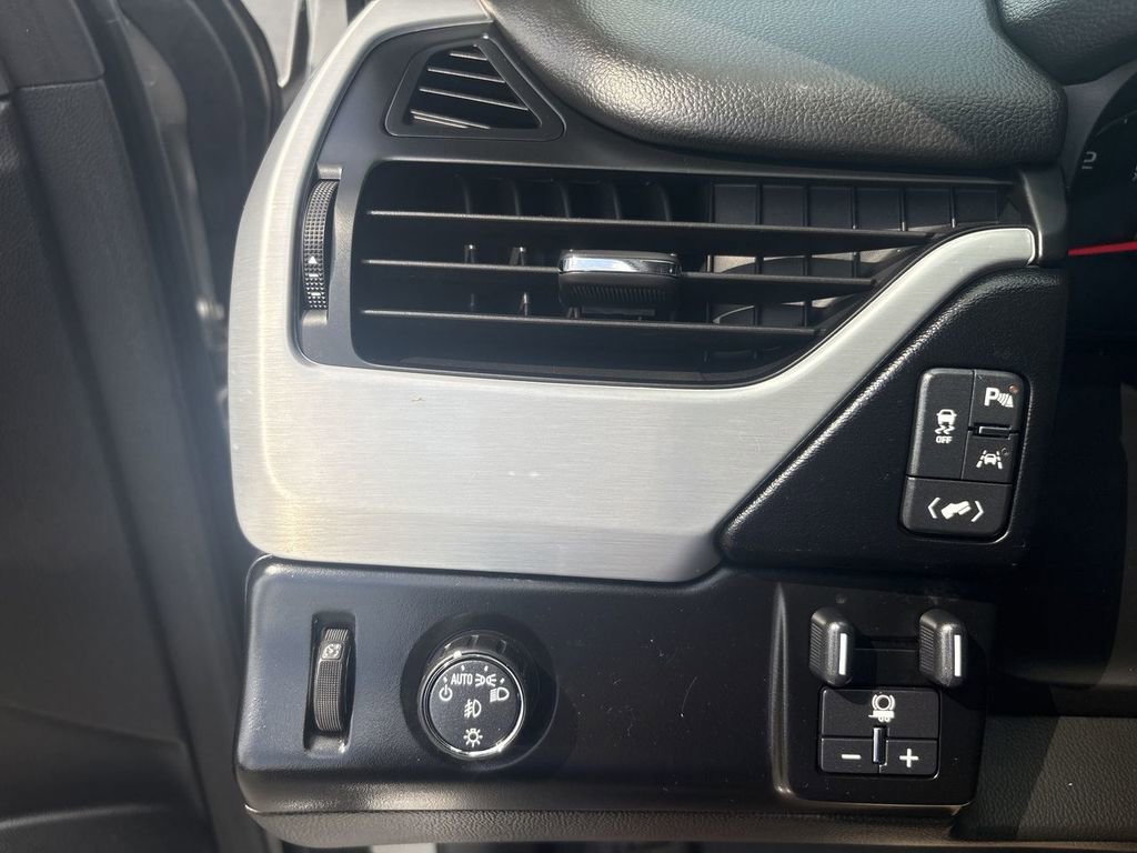 Certified 2020 GMC Yukon SLE w/ Convenience Package RWD image 15