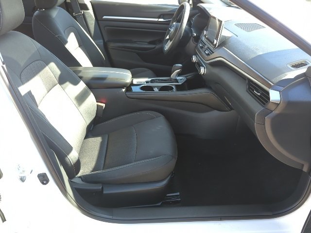 Used 2023 Nissan Altima 2.5 SV image 18