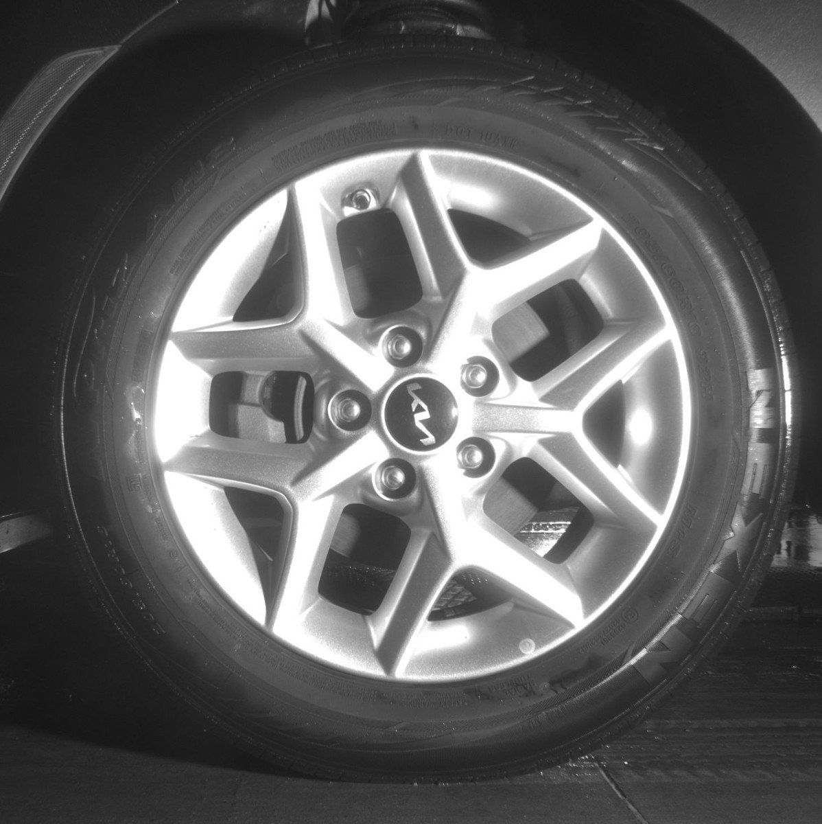 Used 2025 Kia Soul LX w/ LX Technology Package FWD image 19