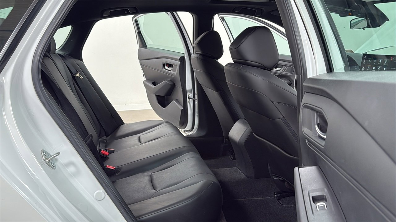 Used 2024 Honda Accord Sport image 17