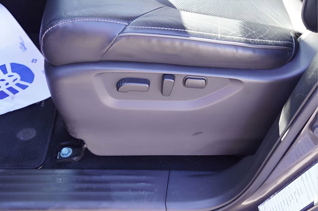 Used 2024 INFINITI QX80 Luxe image 17