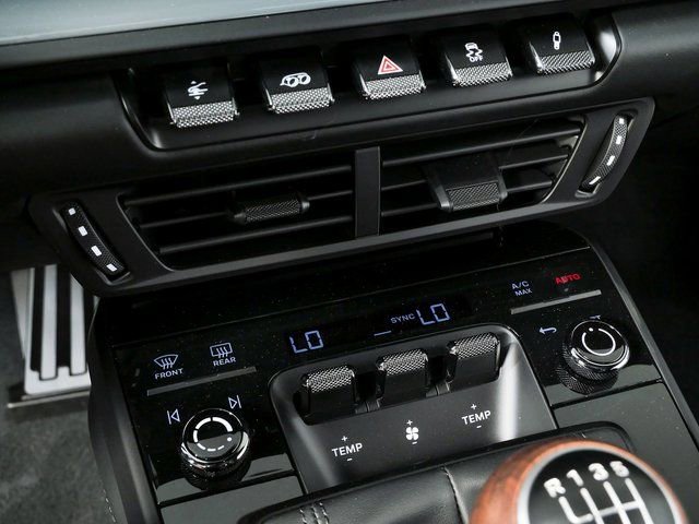 New 2026 Porsche 911 Carrera T RWD image 21